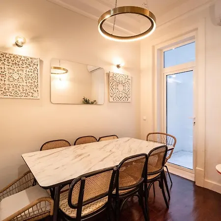 Akicity Saldanha White Апартаменти