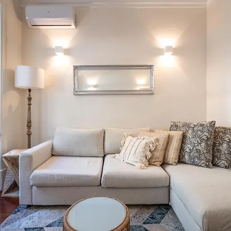 Akicity Saldanha White Лісабон