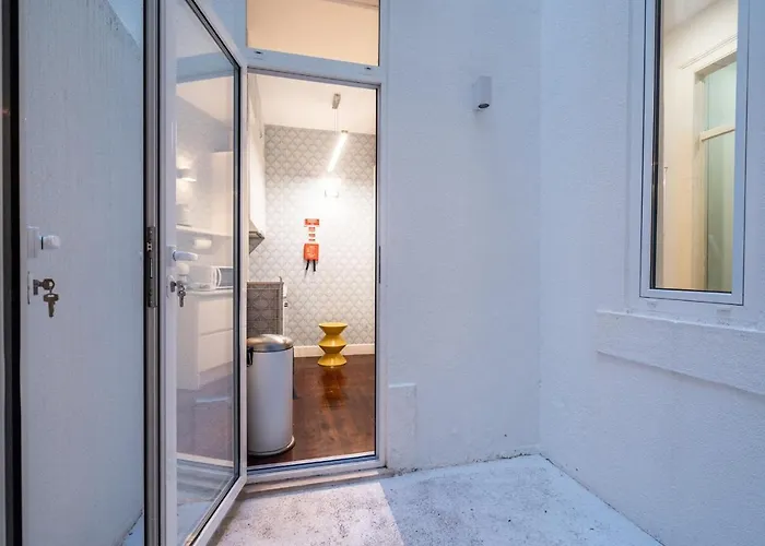 Διαμέρισμα Akicity Saldanha White