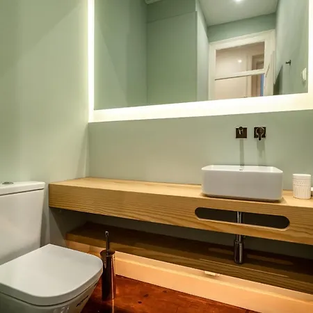 Apartment Akicity Saldanha White Lisbon