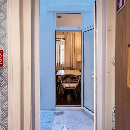 Apartment Akicity Saldanha White *